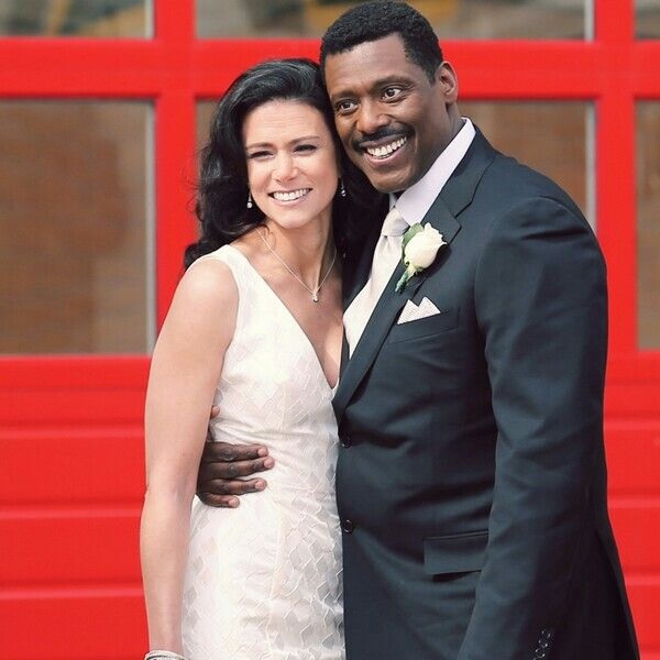 eamonn walker wife