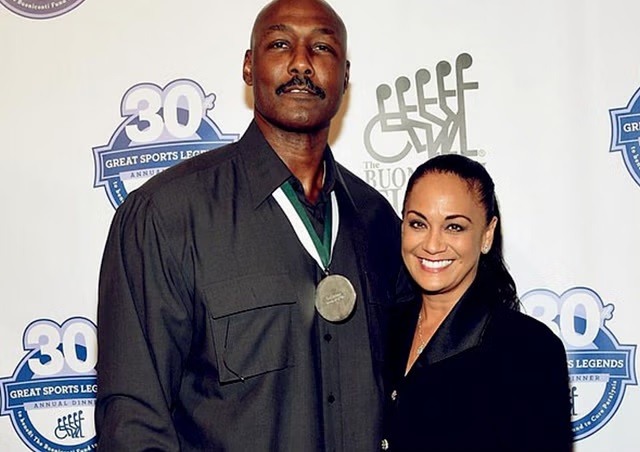 karl malone wife